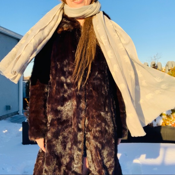 Wool Elephant Long Rectangular Wrap Palatine Scarf - Picture 9 of 16